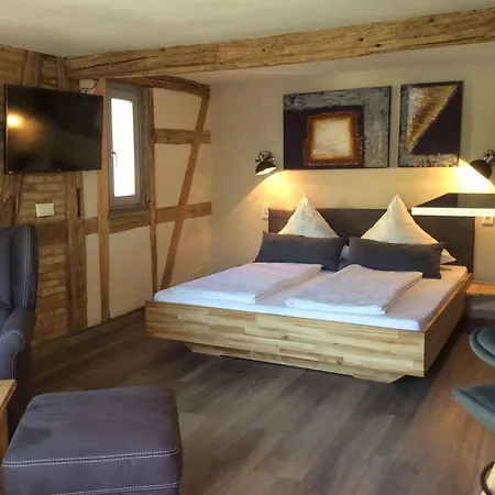 Apartment Schmuckkaestle Am Hafen Wiesbaden
