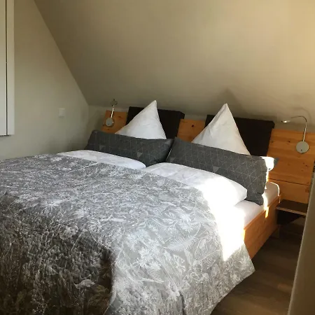 Schmuckkaestle Am Hafen Apartment *