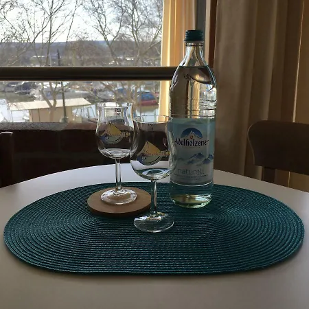 Schmuckkaestle Am Hafen Apartment Wiesbaden