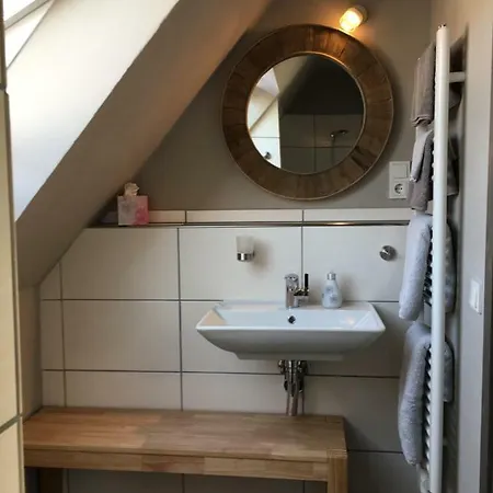 Schmuckkaestle Am Hafen Lägenhet Wiesbaden