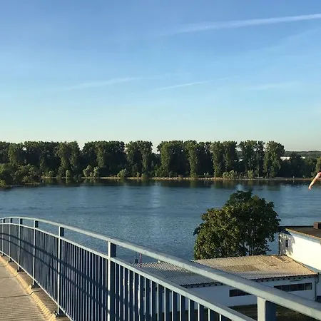 Διαμέρισμα Schmuckkaestle Am Hafen *